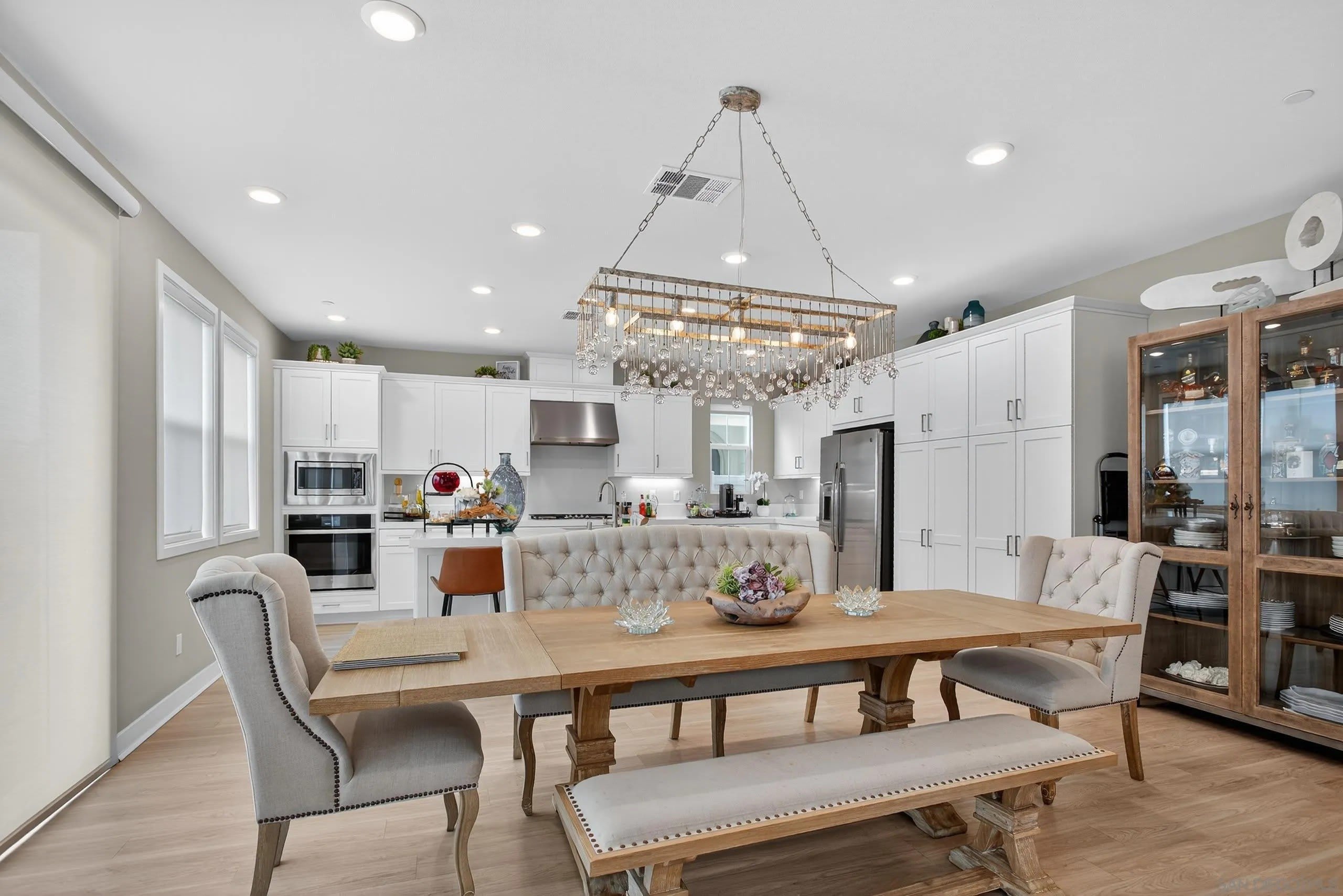 1733 Artemisia Ct – photo 1