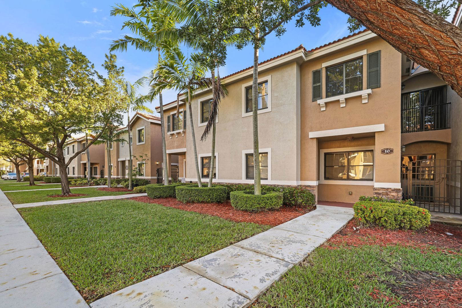 Cutler Bay Townhouse – photo 1