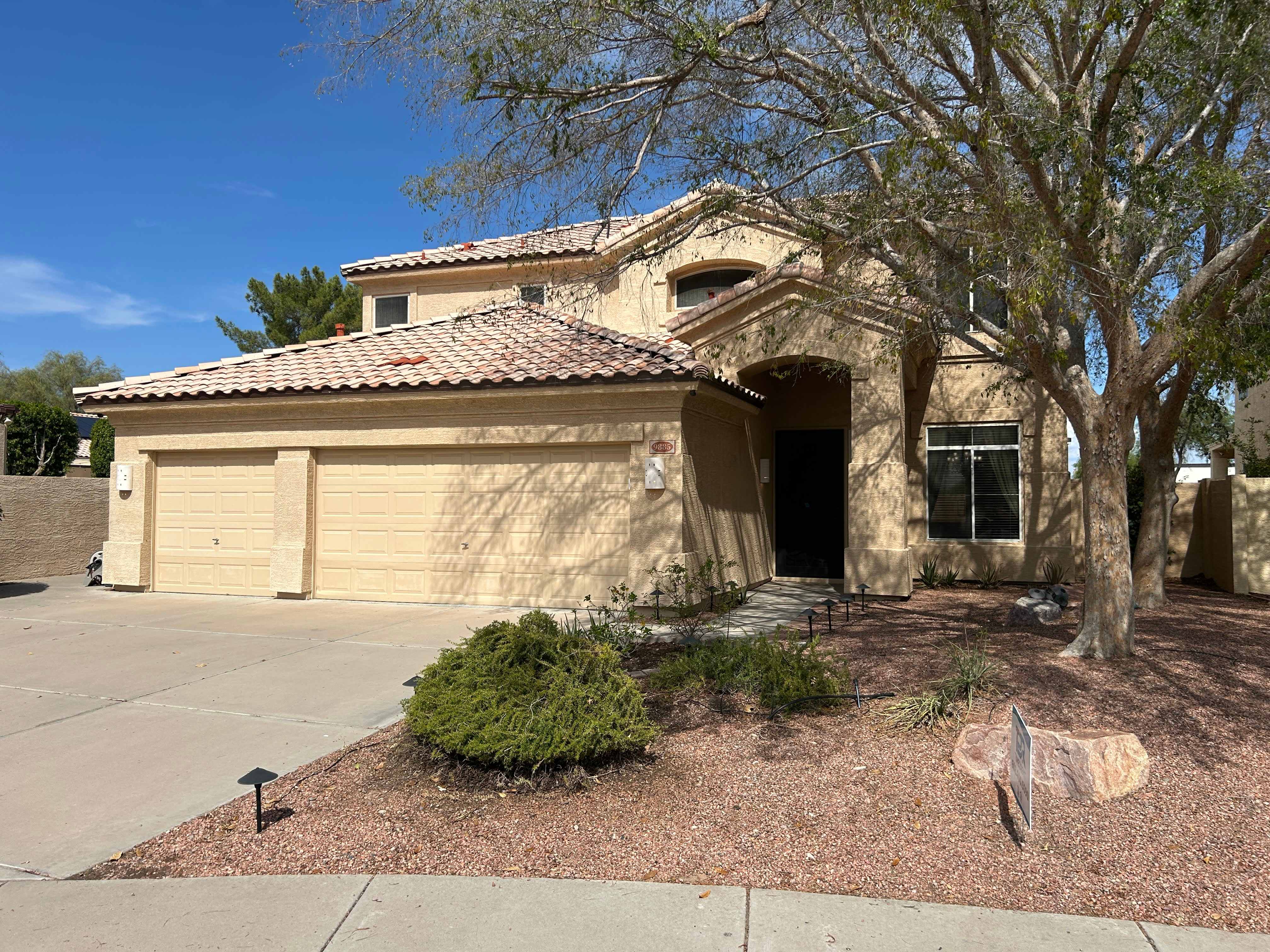 9885 S La Rosa Dr – photo 1