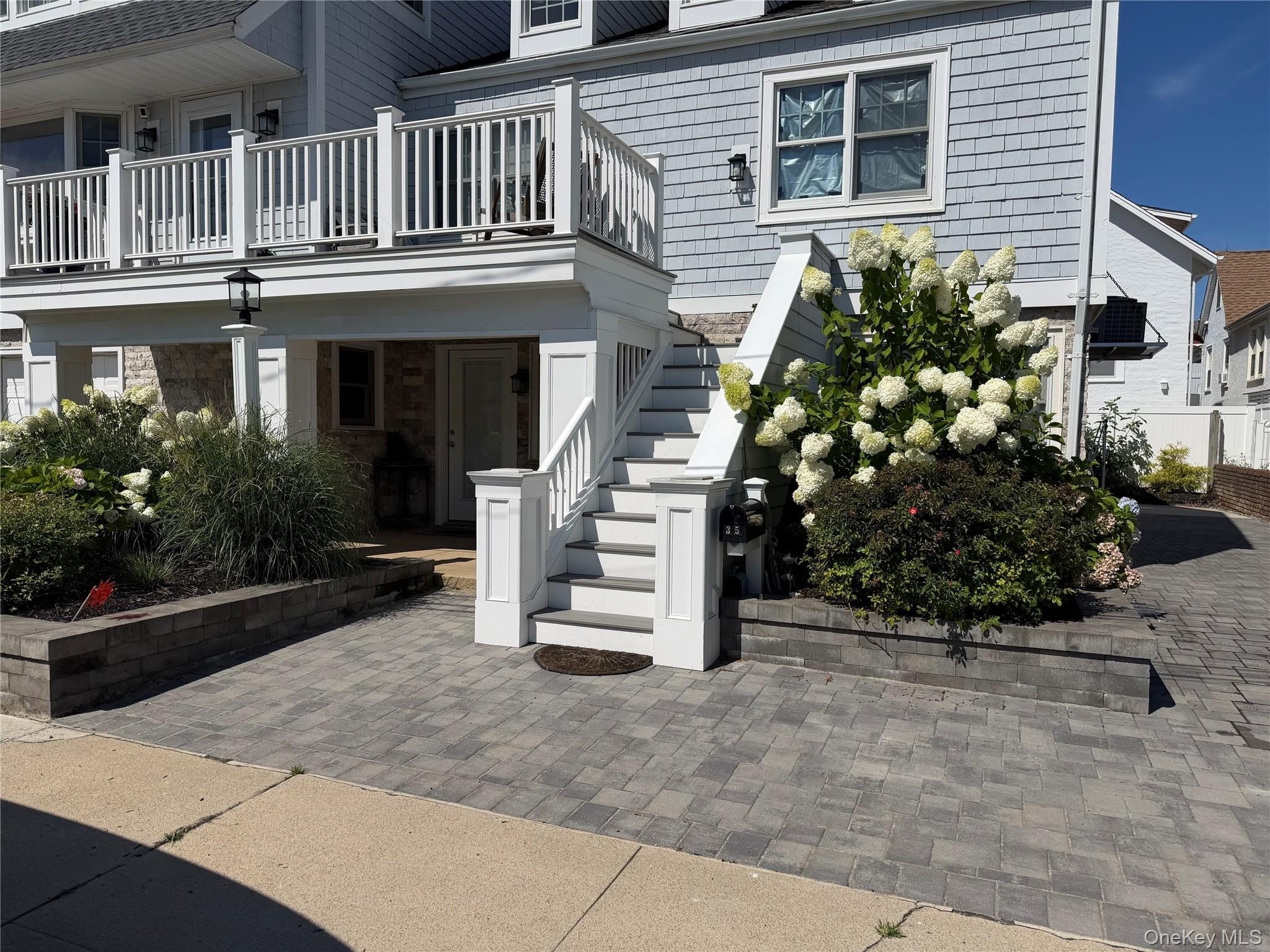 35 Trenton Avenue – photo 1 of 22