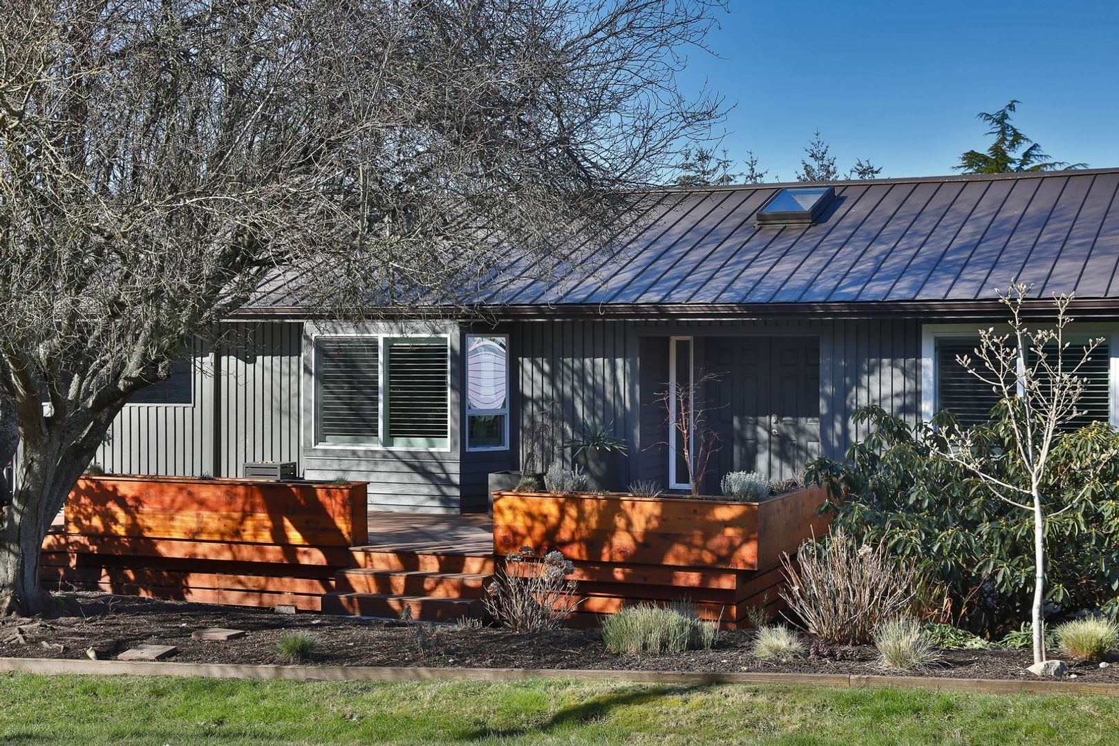 Large Freeland Home With Separate Storage Building – photo 1 of 122
