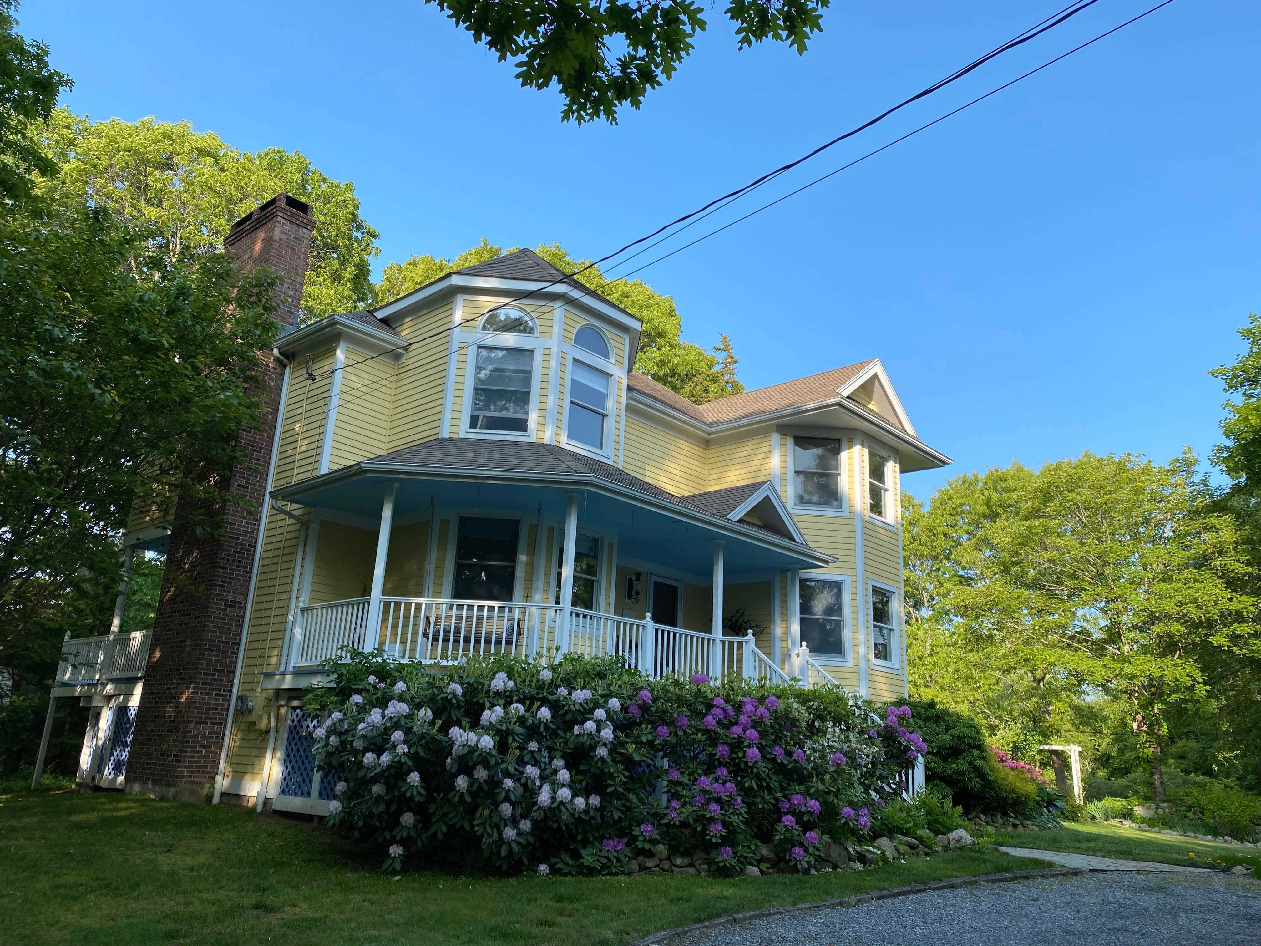 9 Stanton Road – photo 1 of 121