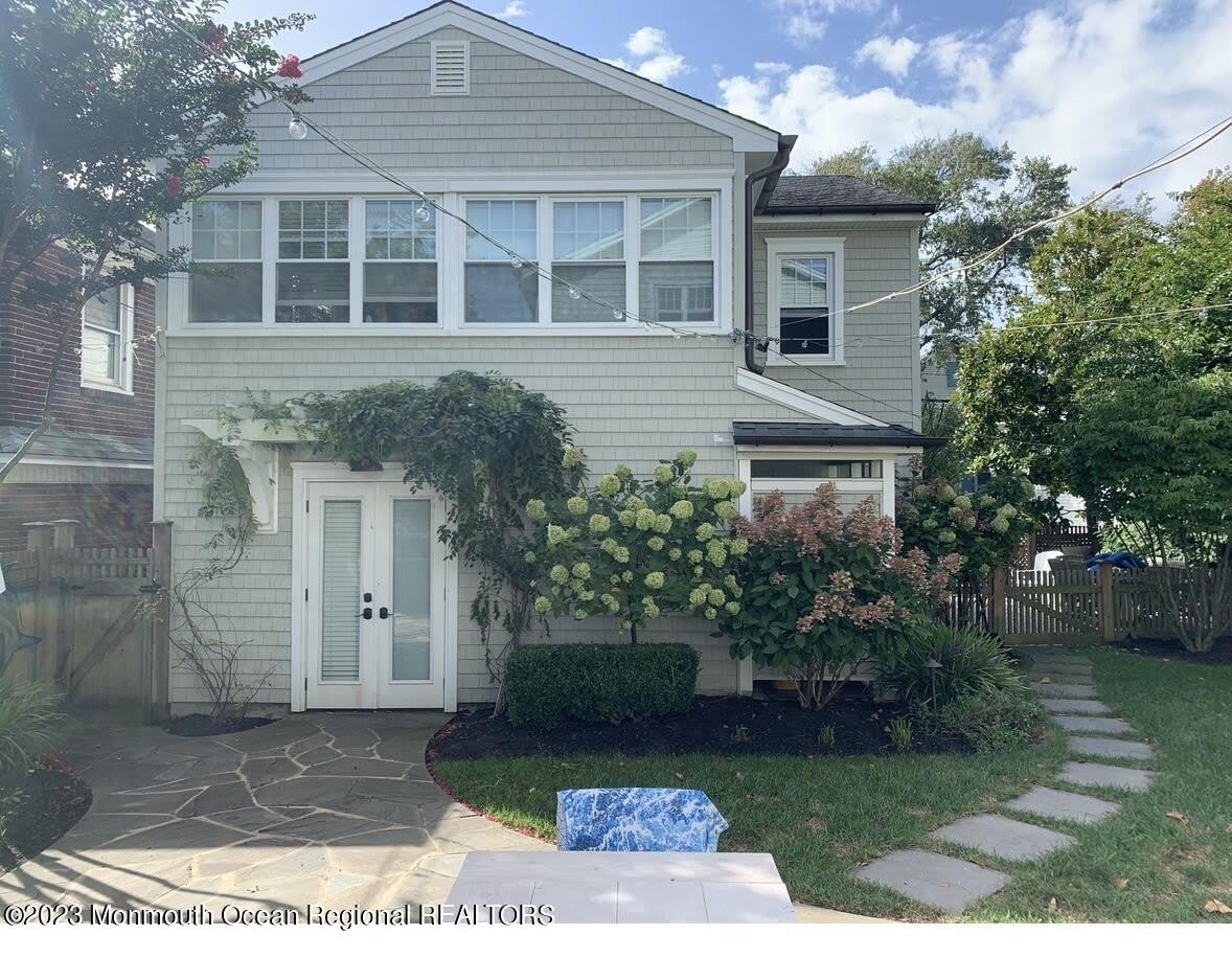 505 Washington Lane – photo 1 of 15