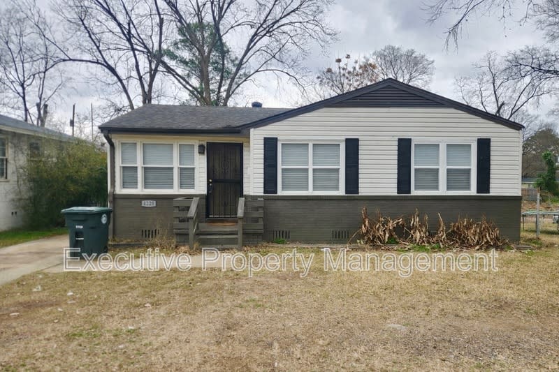 4220 40th Court – photo 1