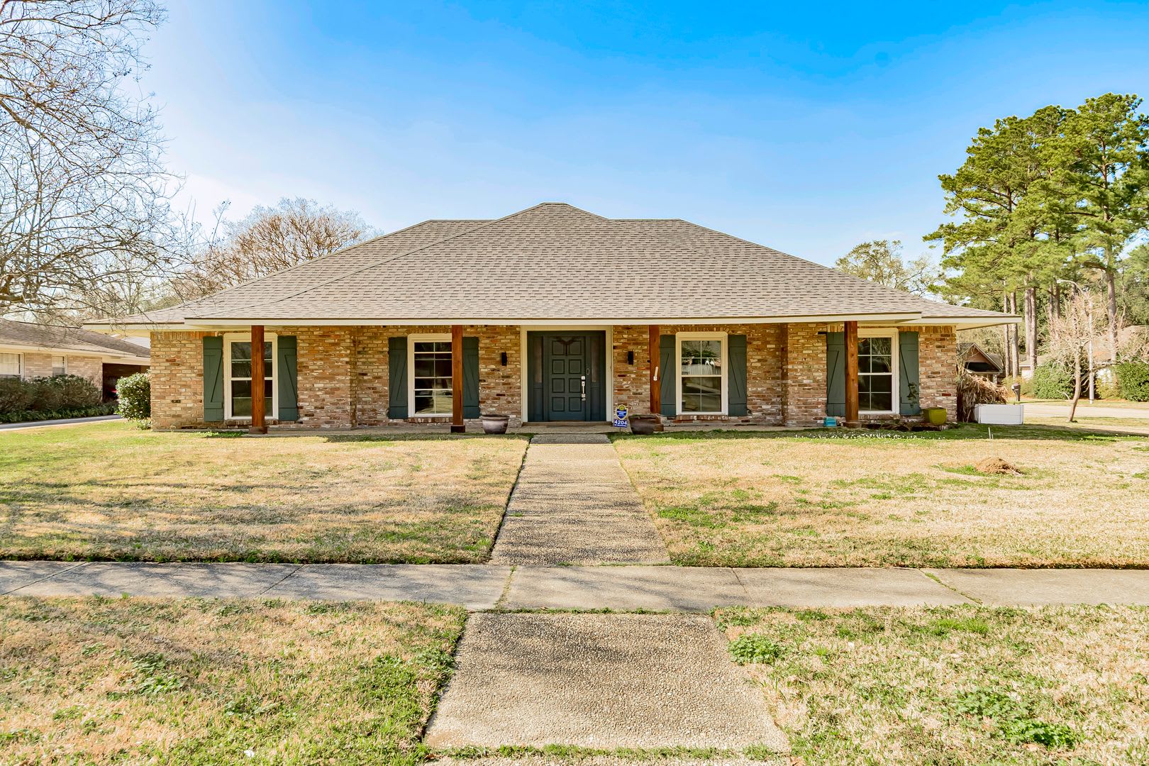 Resort-Style 4 Bedroom Home with Pool & Outdoor Pavilion in Pine Park – photo 1 of 37