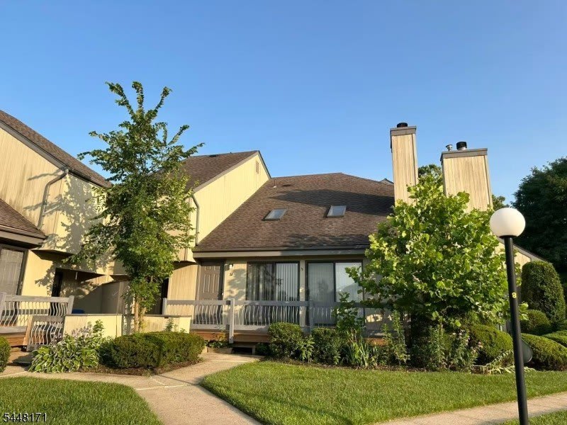 28 Spencer St – photo 1 of 21