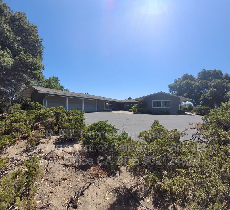 21224 Saratoga Hills Road – photo 1 of 23