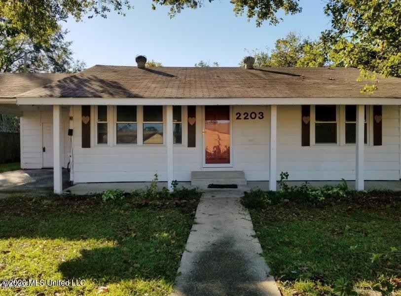 2203 26th Street – photo 1 of 24