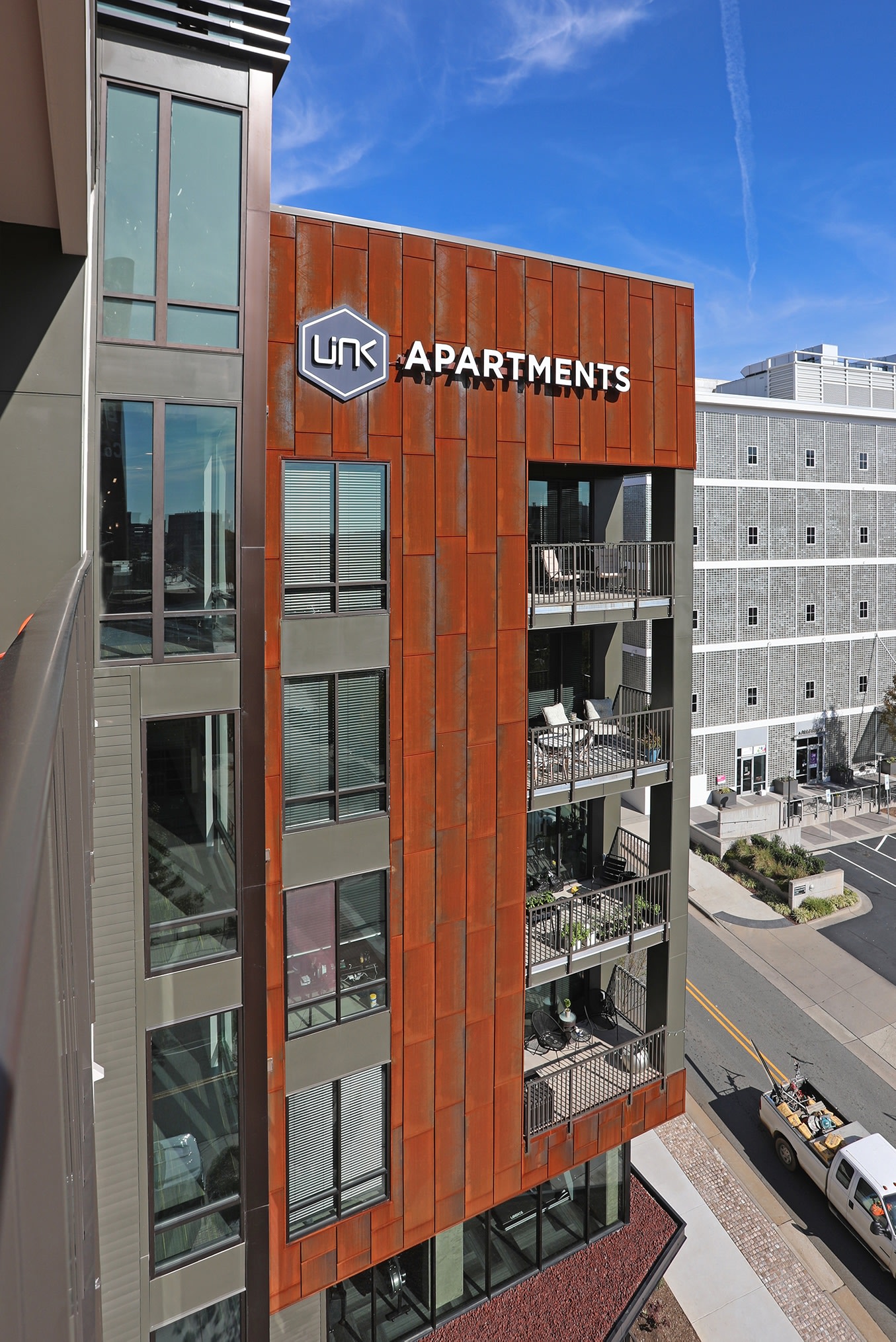 Link Apartments Innovation Quarter – photo 1
