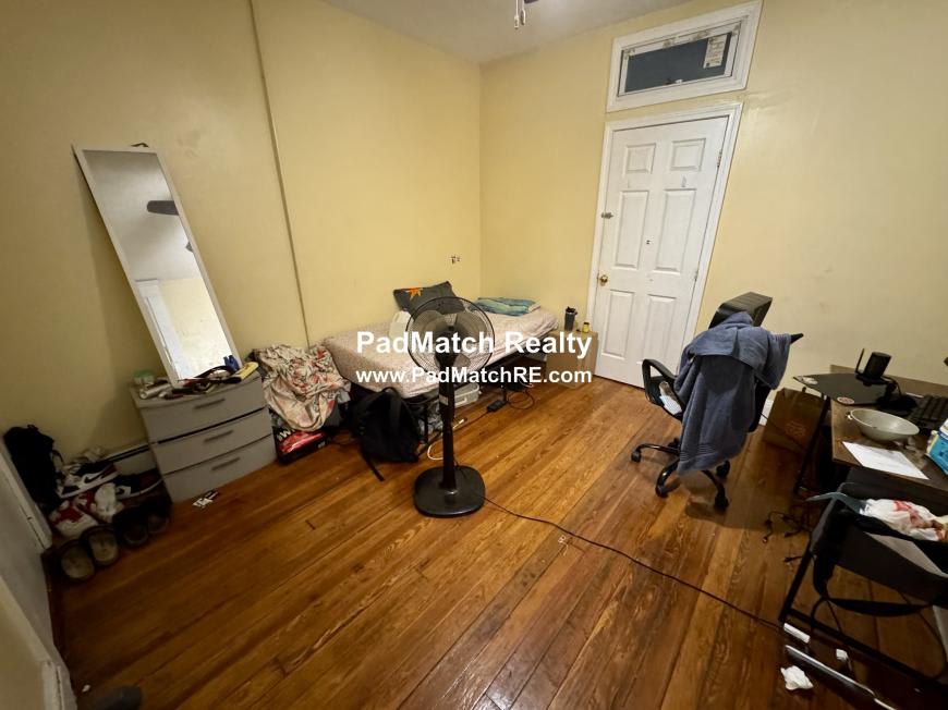 20 South Huntington Ave. – photo 1