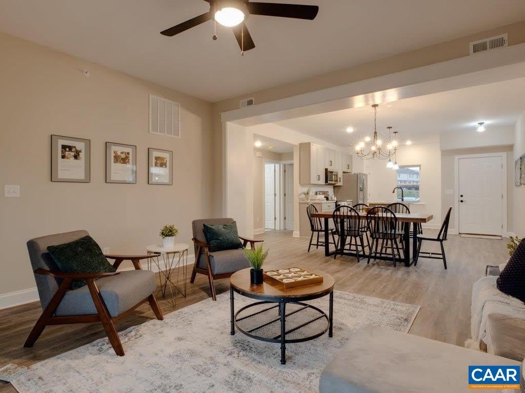 1270 CONSTITUTION CT – photo 1