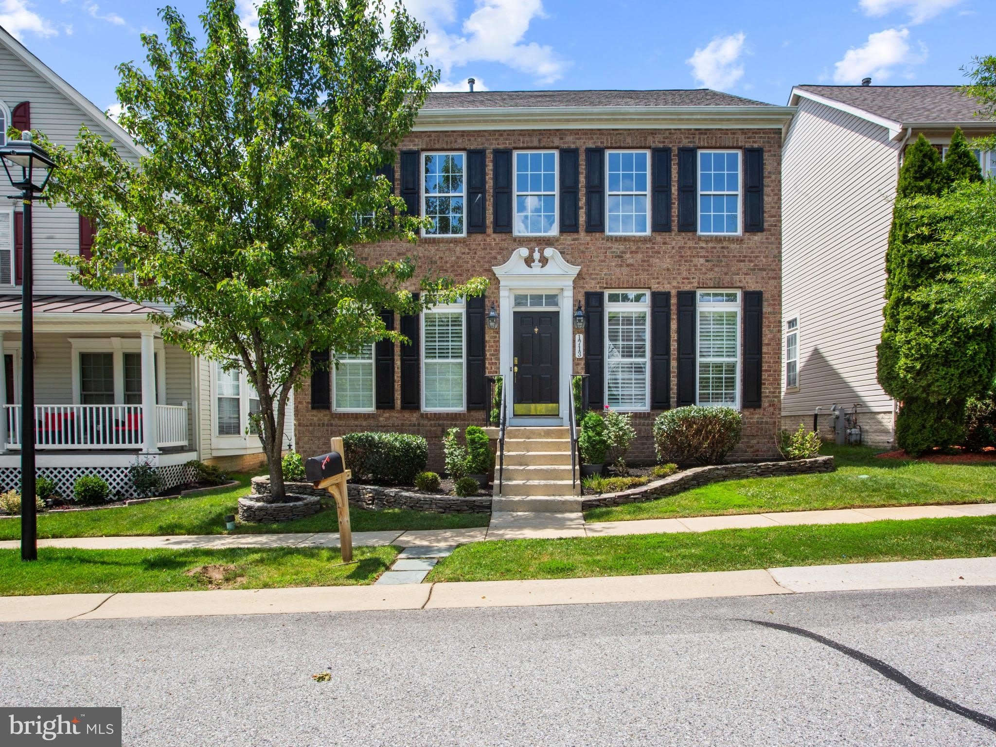 1713 ALLERFORD Drive – photo 1