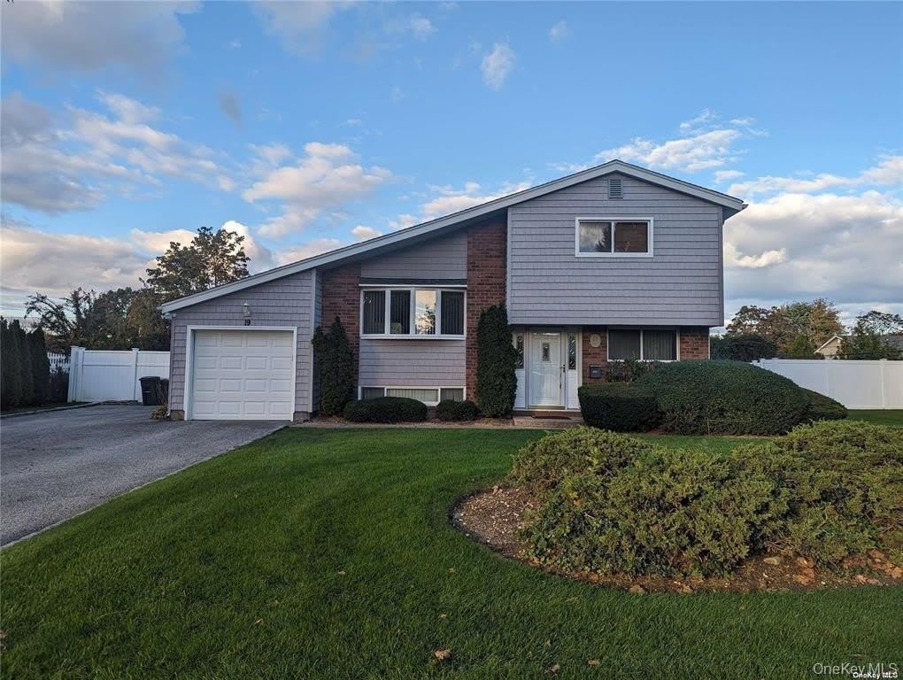 19 Comanche Lane – photo 1 of 15