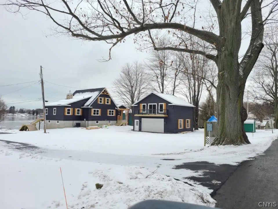 14669 Fancher Avenue – photo 1 of 9