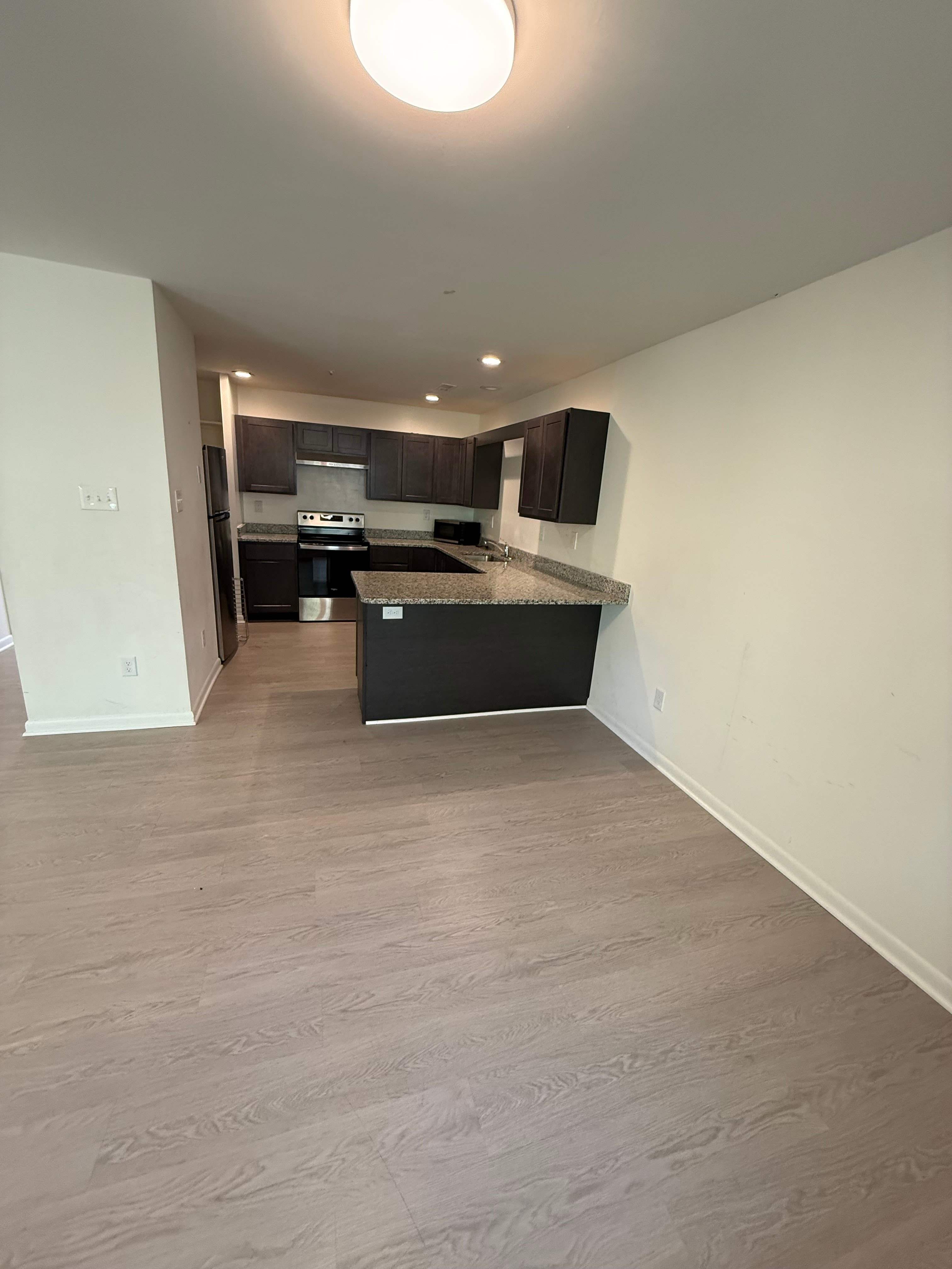 440 Main Street – photo 1 of 7