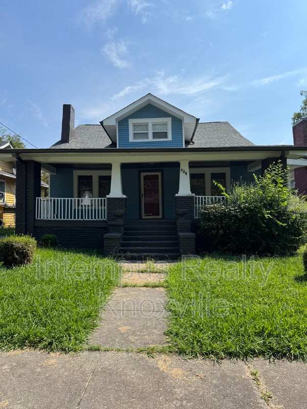 2428 Linden Ave – photo 1