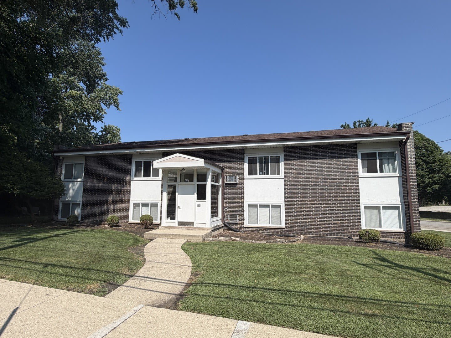 440 Lorraine Street – photo 1 of 8