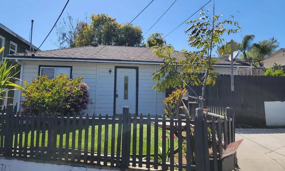 210 Goetting Way – photo 1