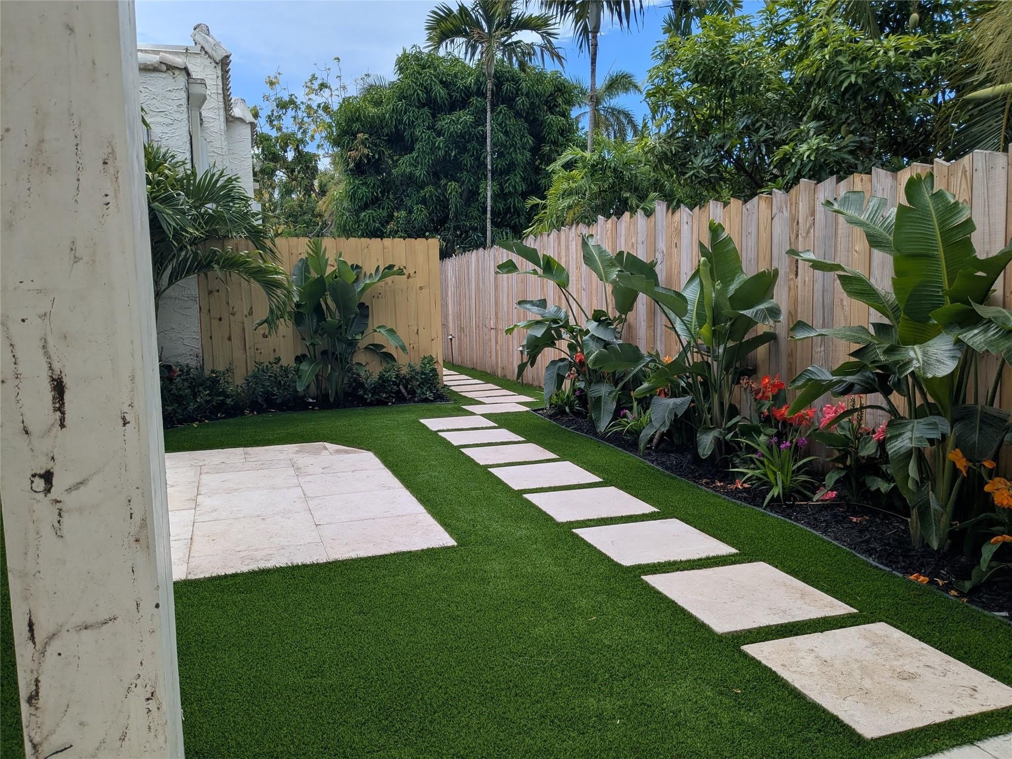21 Se 11Th Avenue – photo 1