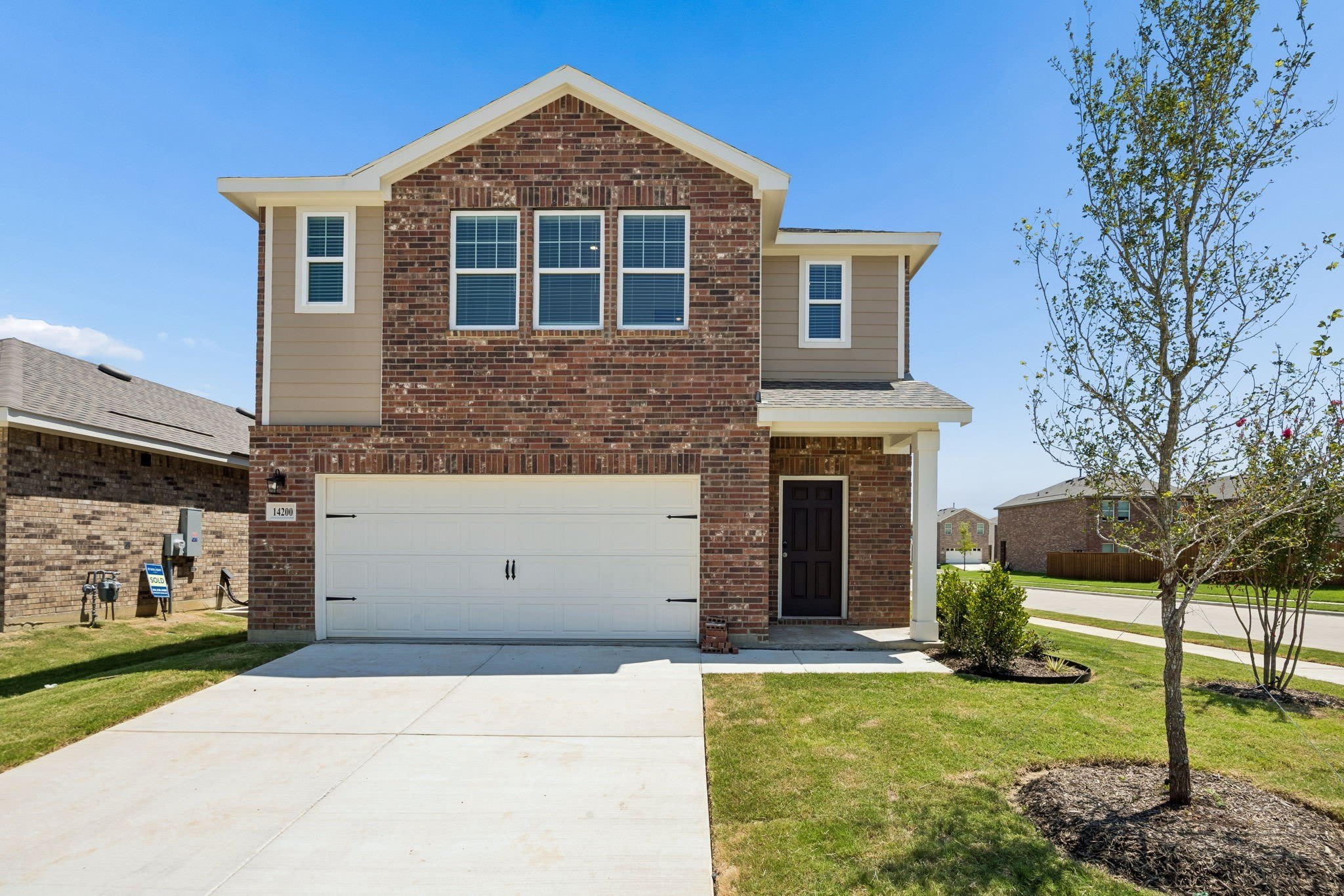 14200 Donahue Street – photo 1