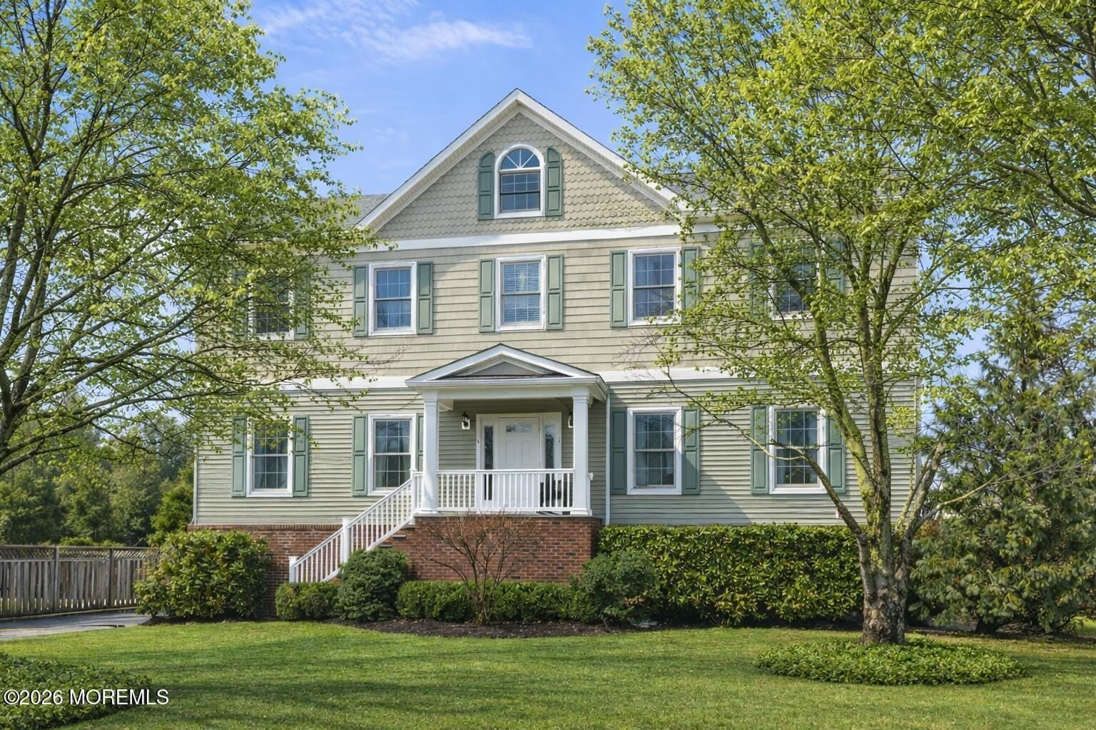 2 Shrewsbury Drive – photo 1 of 11