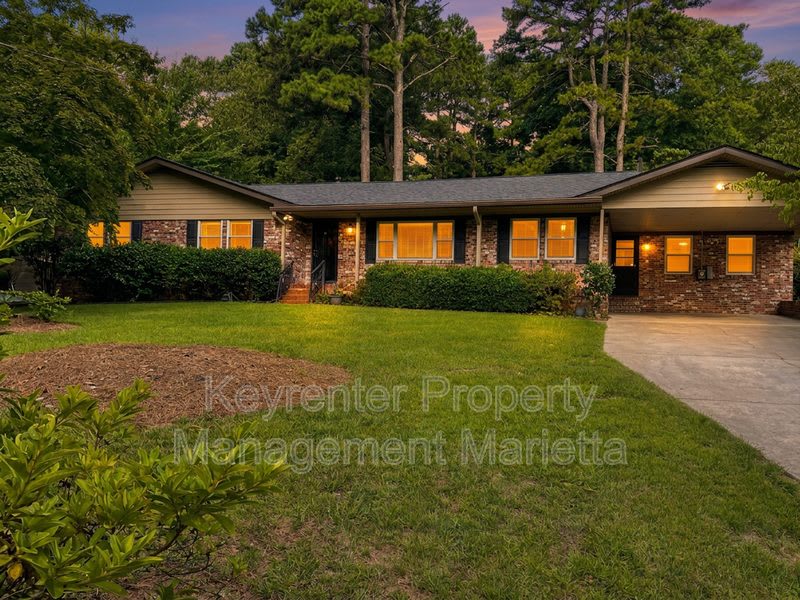 725 Mcburnette Rd Ne – photo 1