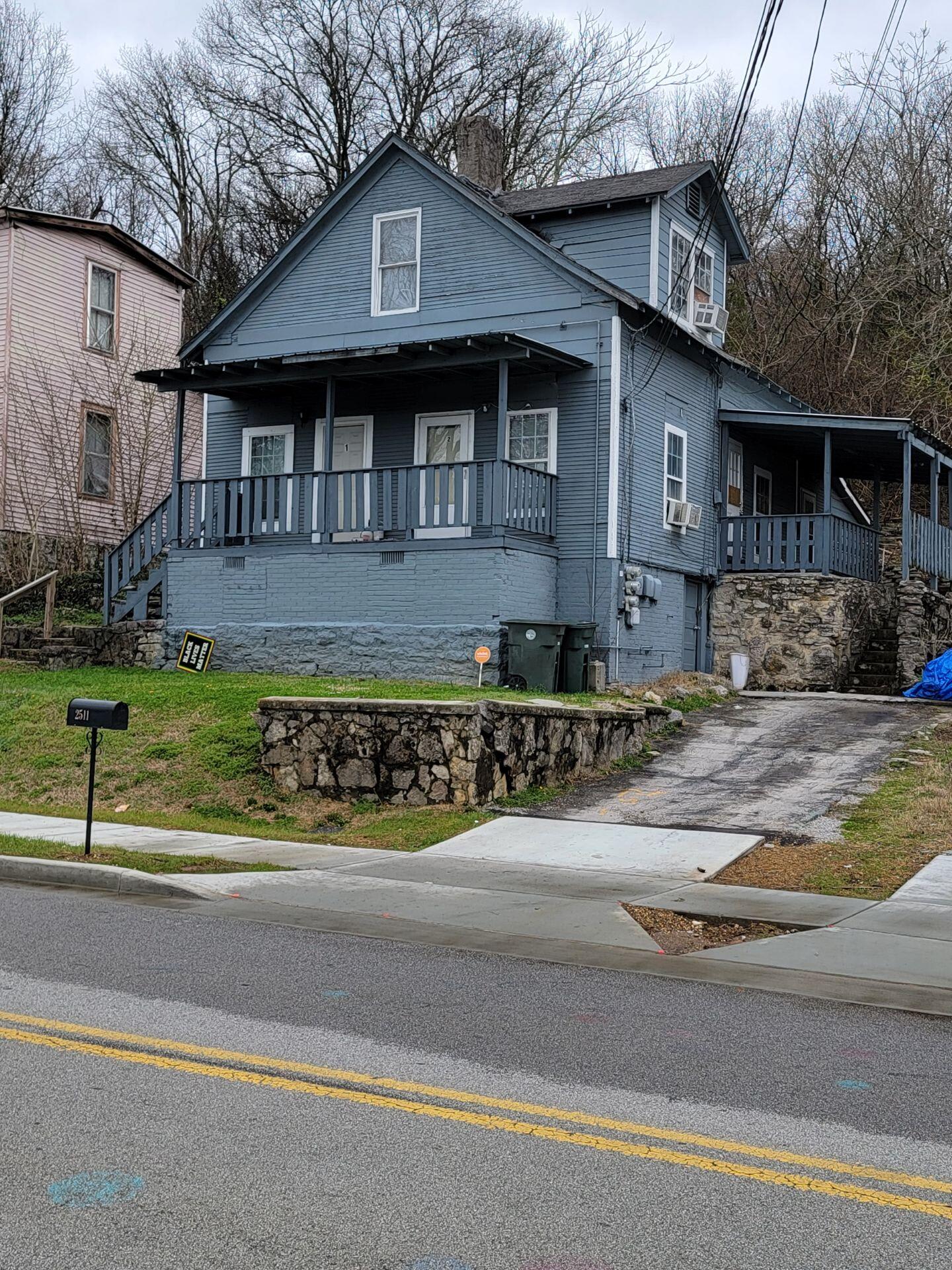 2511 Wilder StApt 3 – photo 1