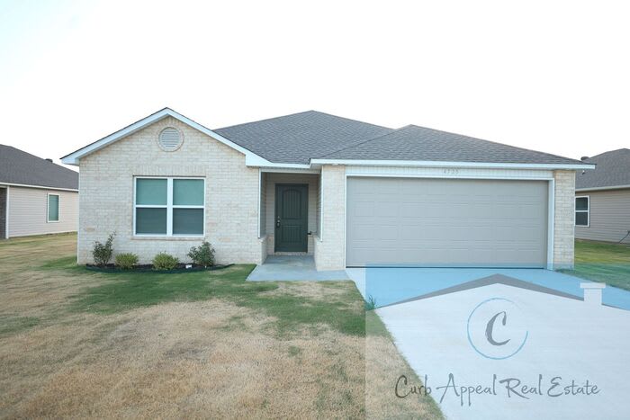 4725 Copley Drive – photo 1 of 11