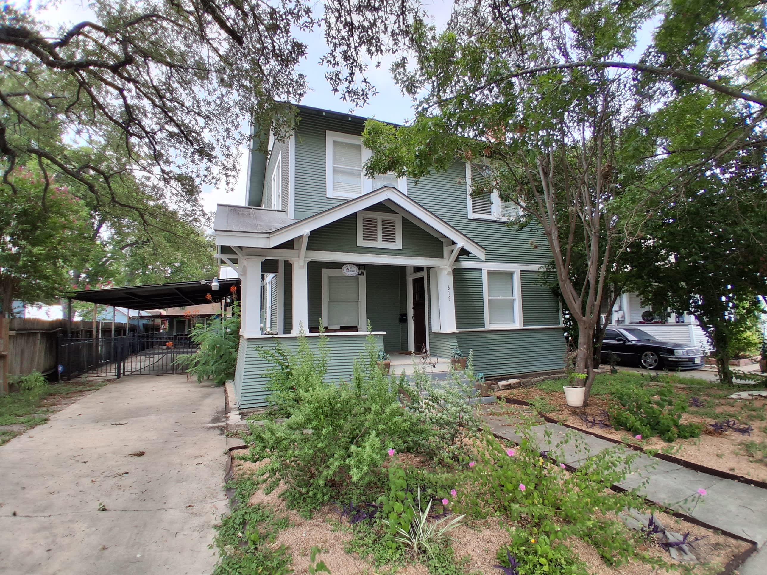 619 Cedar Street – photo 1