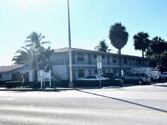 1711 S Cypress Road – photo 1