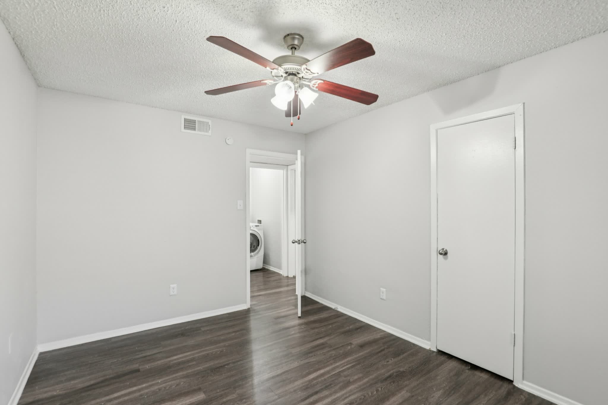 Briar Cove – photo 1