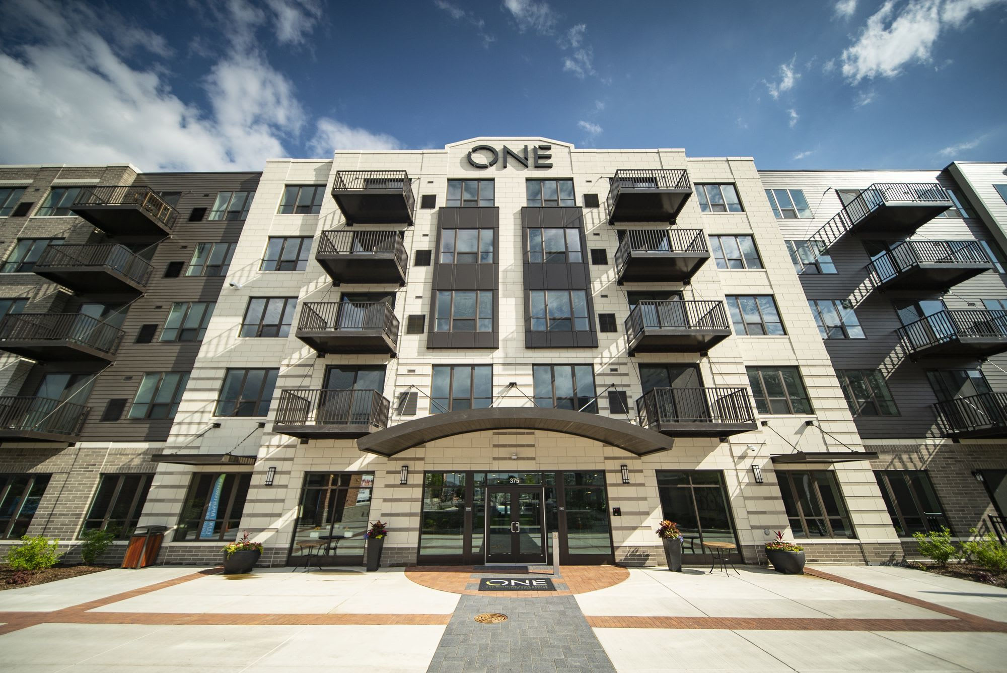 One Wheeling Town Center – photo 1 of 18
