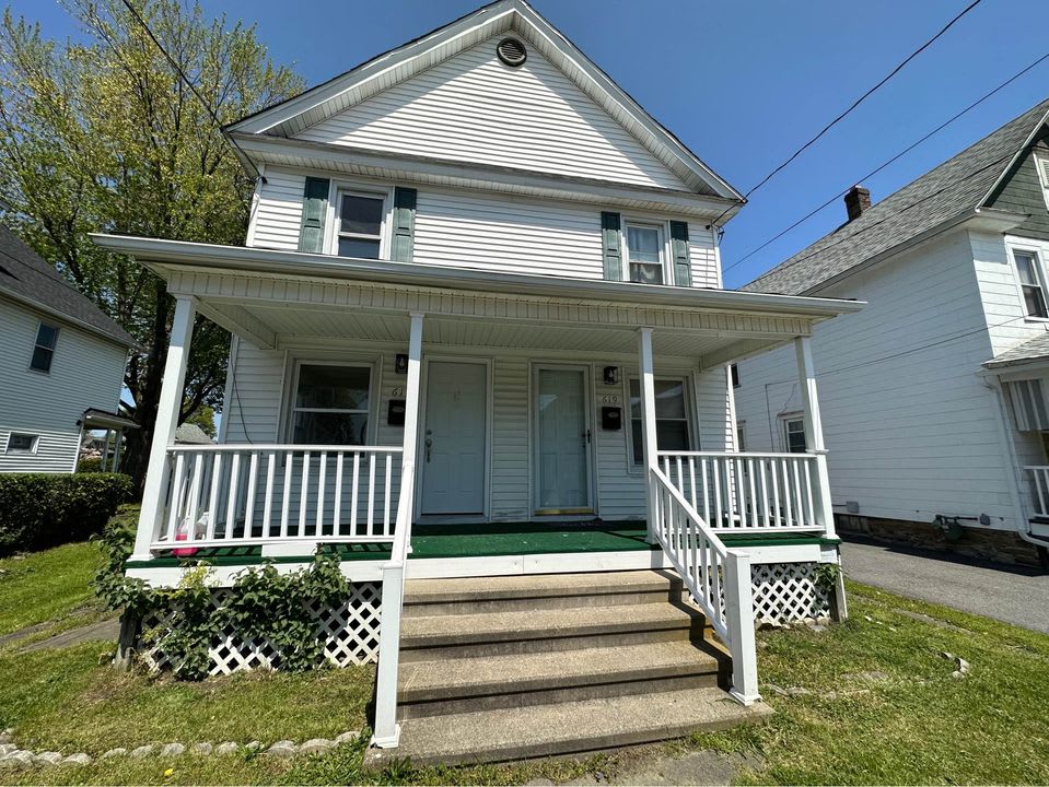 619 Dean Street – photo 1