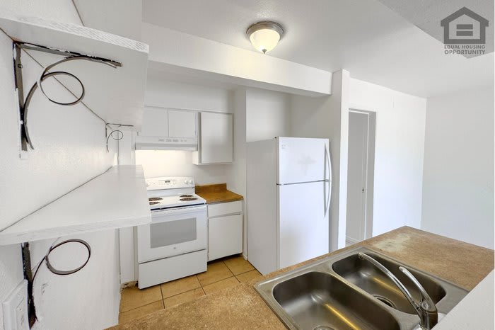 1708 West Yuma Street – photo 1