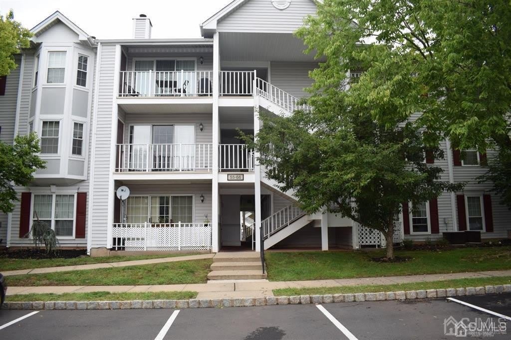 61 Brighton Way – photo 1 of 16