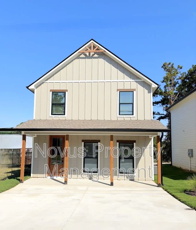 105 Carroll Circle – photo 1
