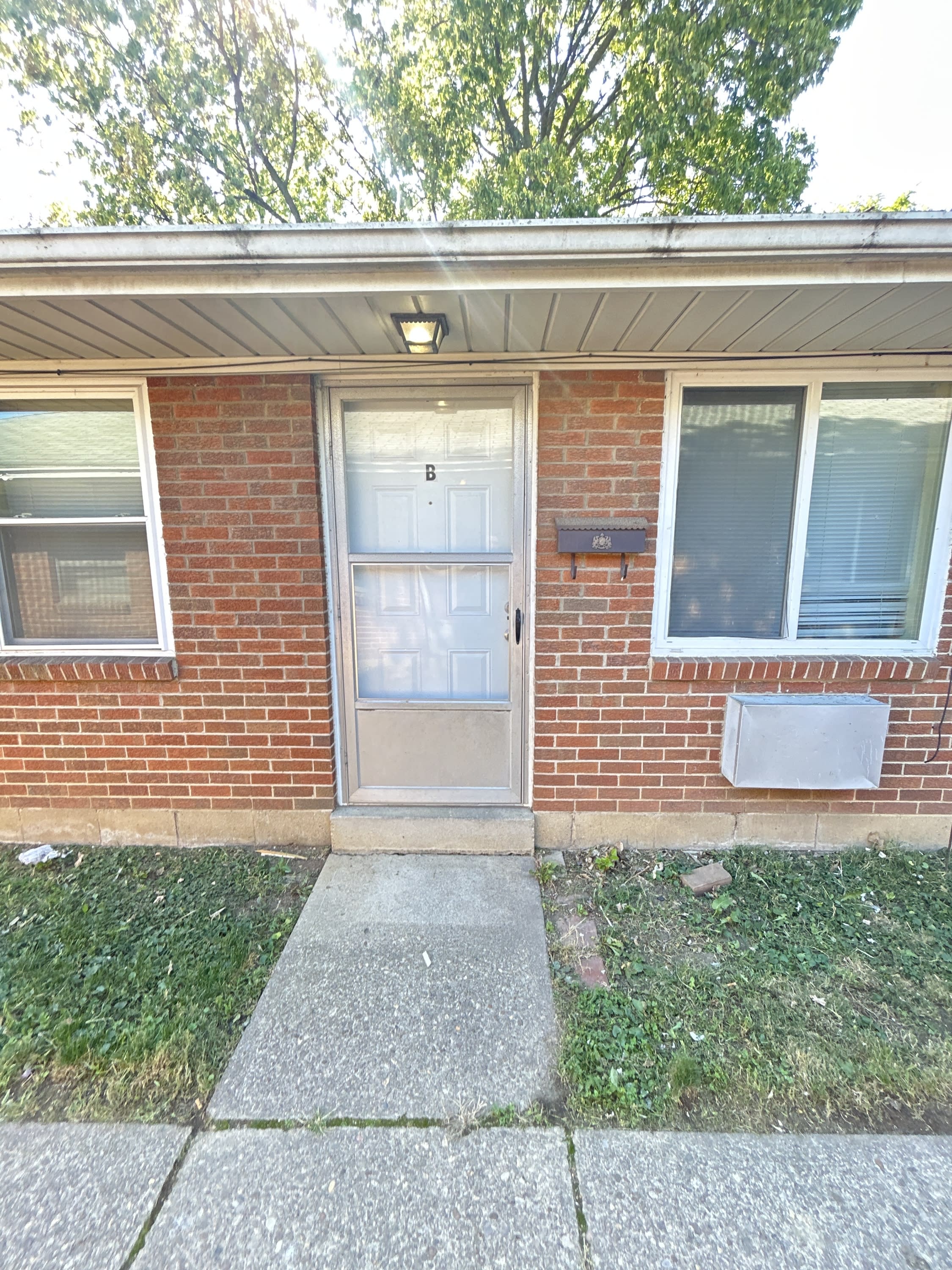 623 Troy Street – photo 1 of 11