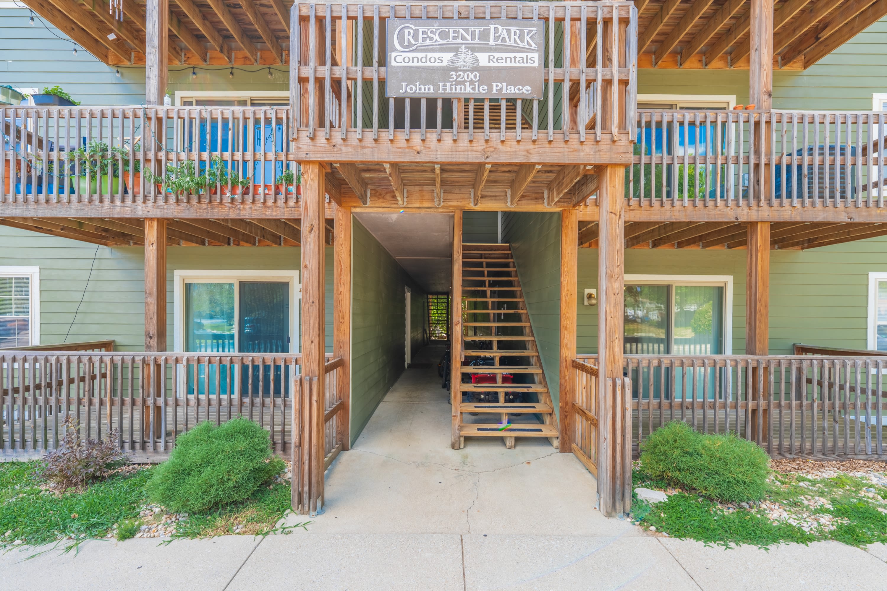 3200 John Hinkle Place – photo 1