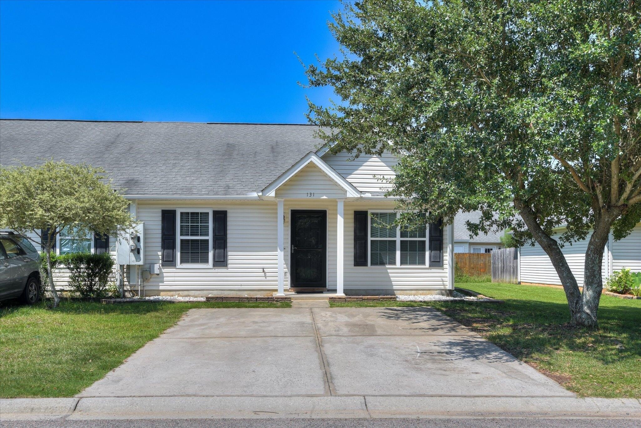 131 Bevington Drive SE – photo 1
