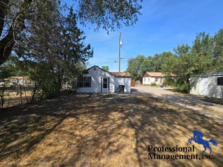 829 Howard Ave. – photo 1