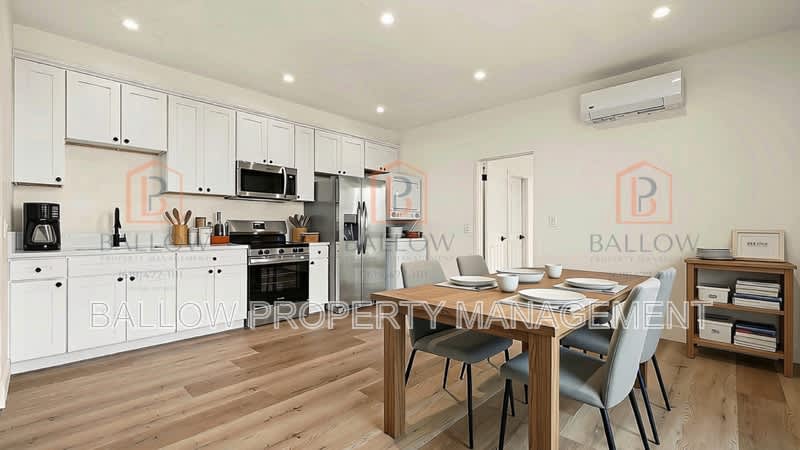 2923 Ulric Street – photo 1