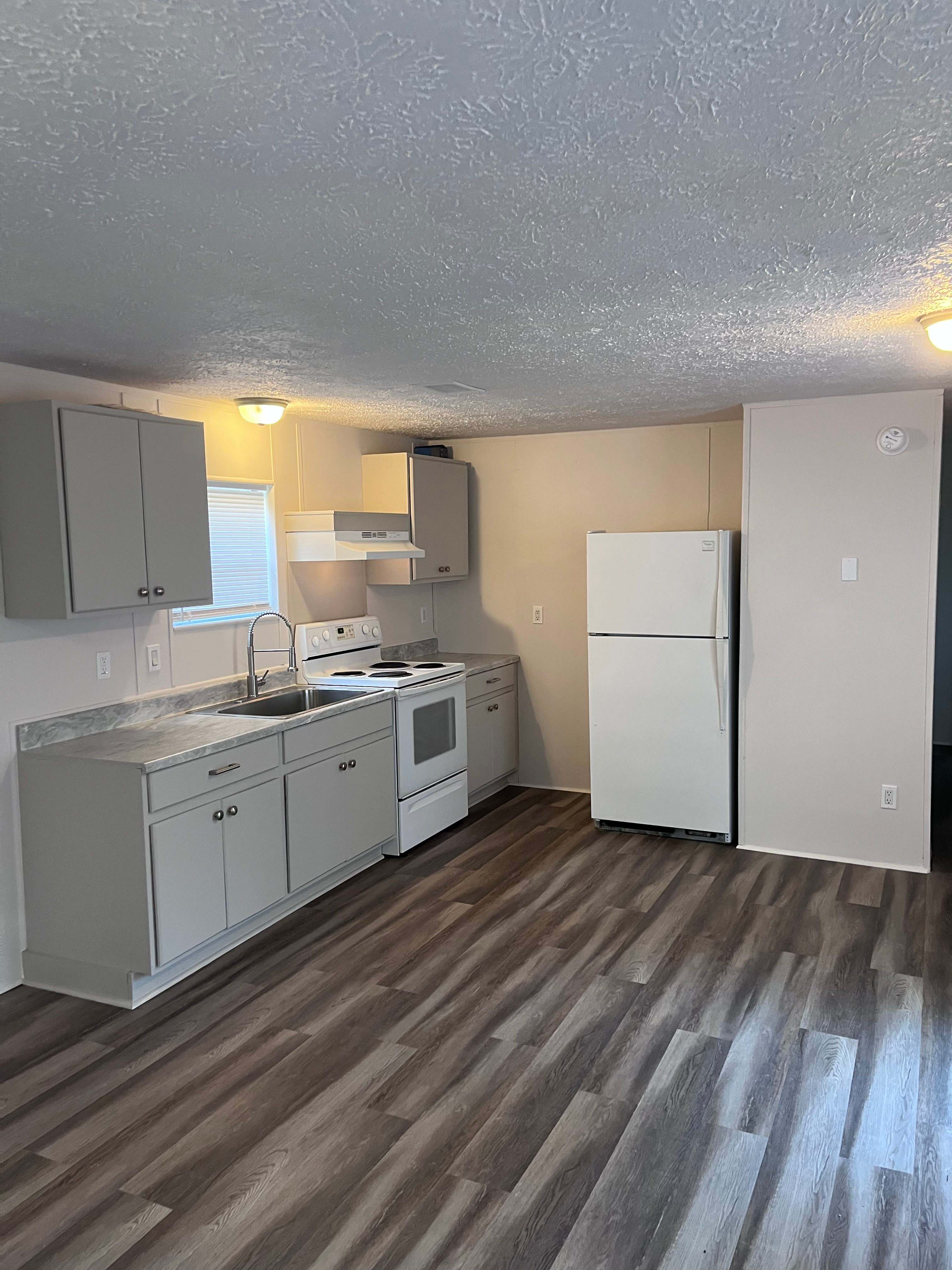 4111 Daisy Lane – photo 1