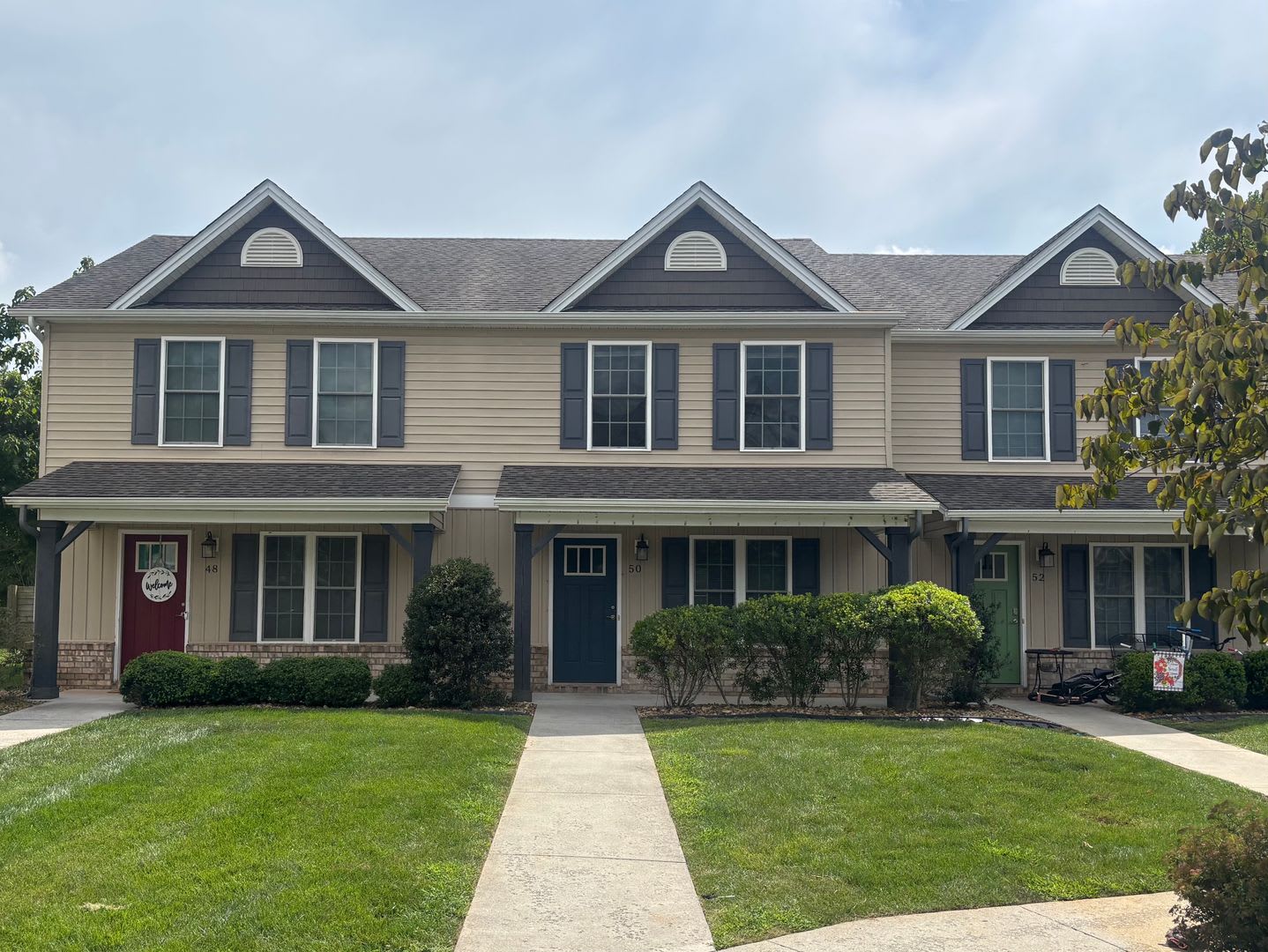 Tavern Grove Townhome in Campbell County – photo 1 of 10