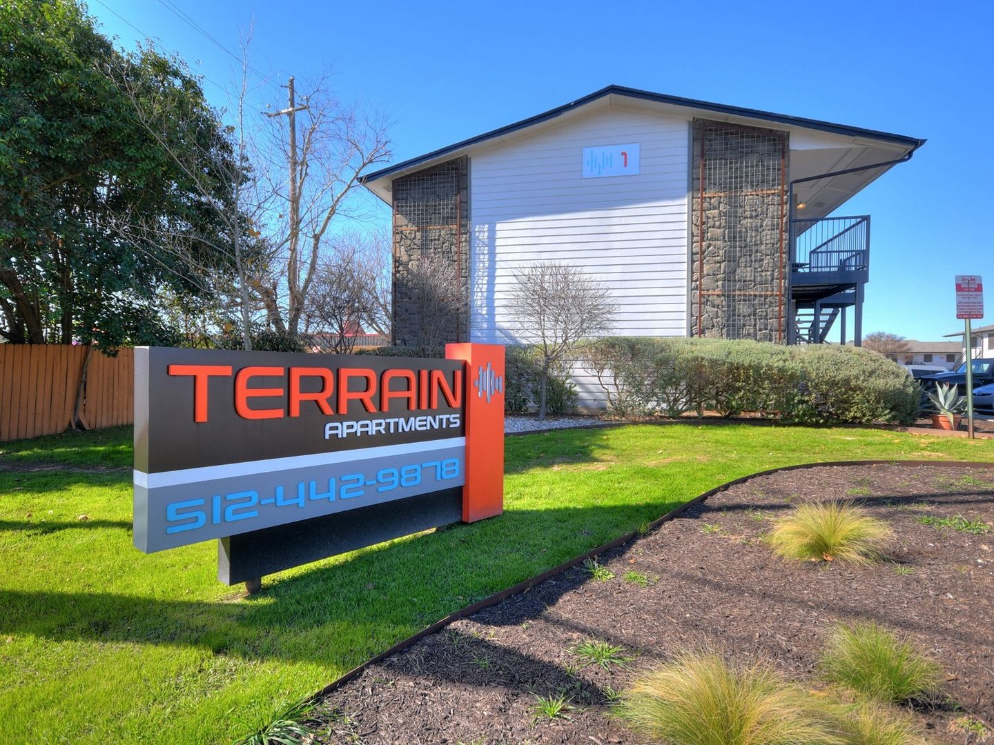 Terrain – photo 1