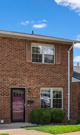 3500 Warwick Drive – photo 1 of 218
