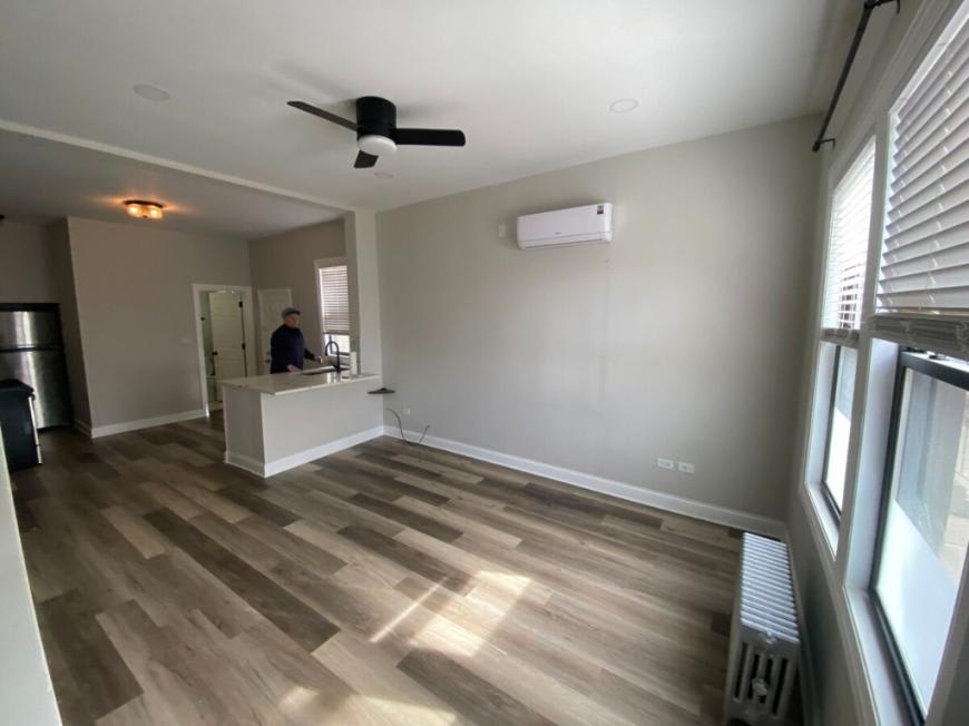 2658 W Huron St – photo 1
