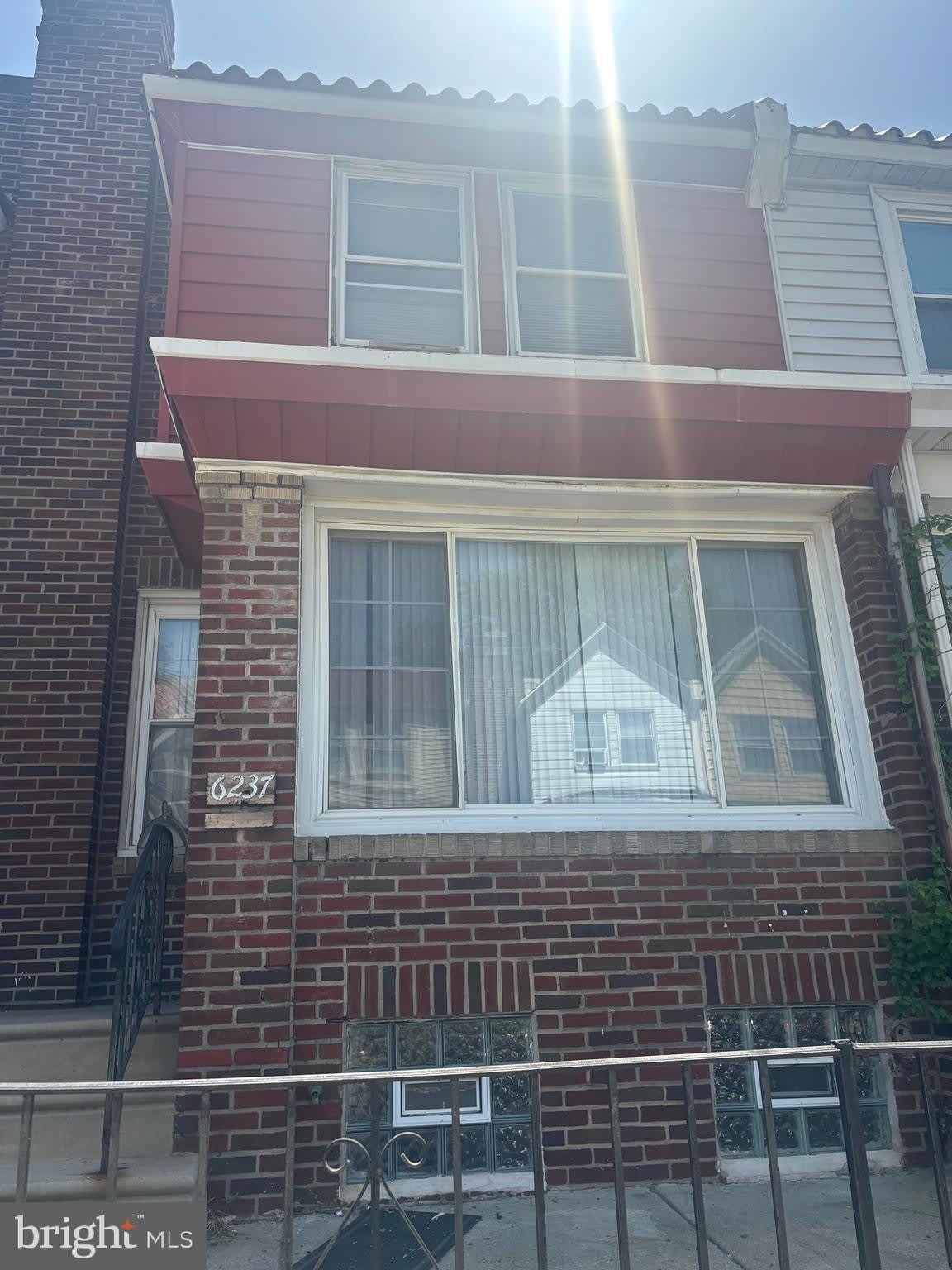 6237 N BOUVIER Street – photo 1