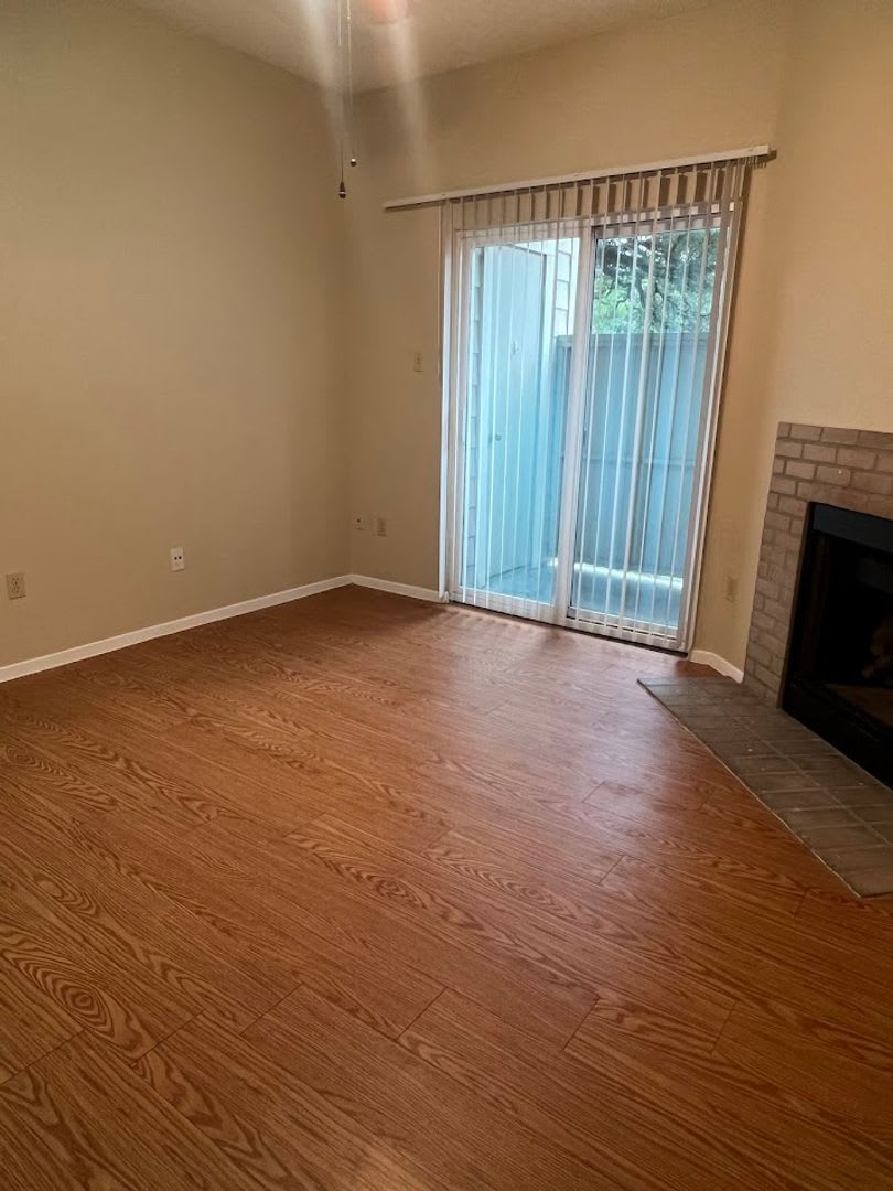 Beautiful 1BD / 1BA – photo 1