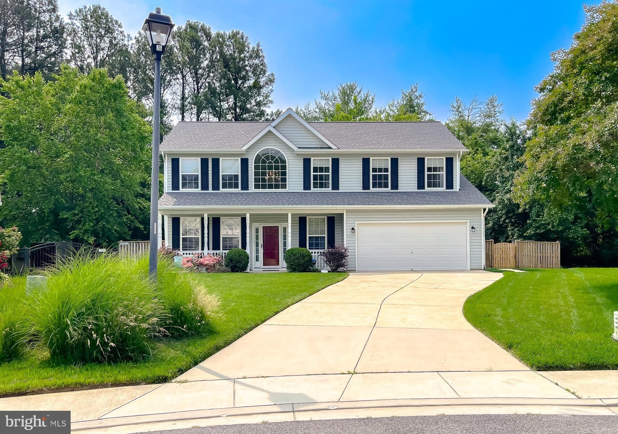 48221 KEEL Drive – photo 1