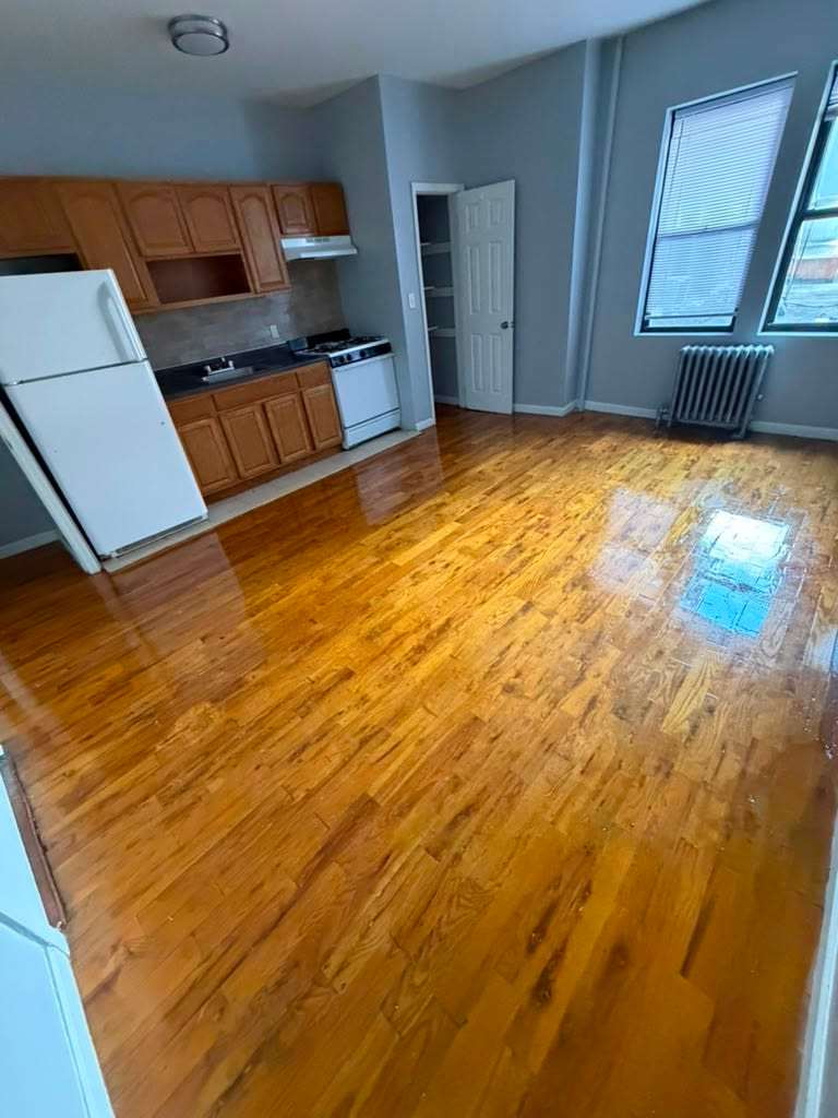 30 Rutgers St – photo 1